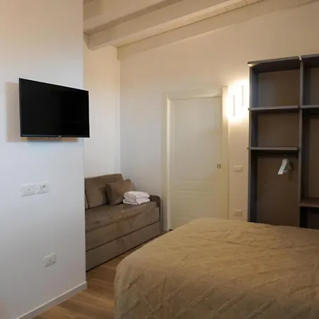 Palazzo Simposio 3* Torre Maggiore