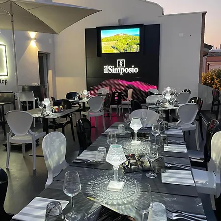 Palazzo Simposio 3* Torre Maggiore